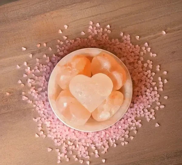 Fire Bowl Salt lamp with 6 Heart Stone